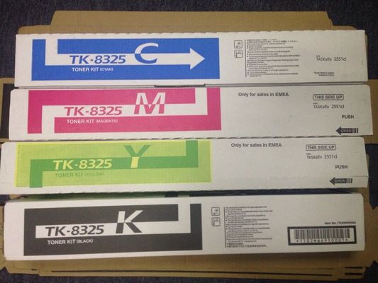 Toner TK8325 C M Y K van Kyocerataskalfa 2551ci Kleurentoner Patroon wat afbreken